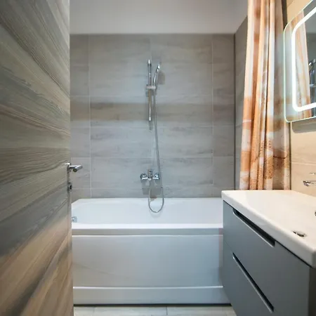 Apartel Serenity View 46
